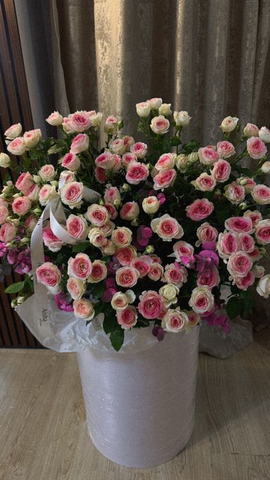 Продам свежий букт в коробке