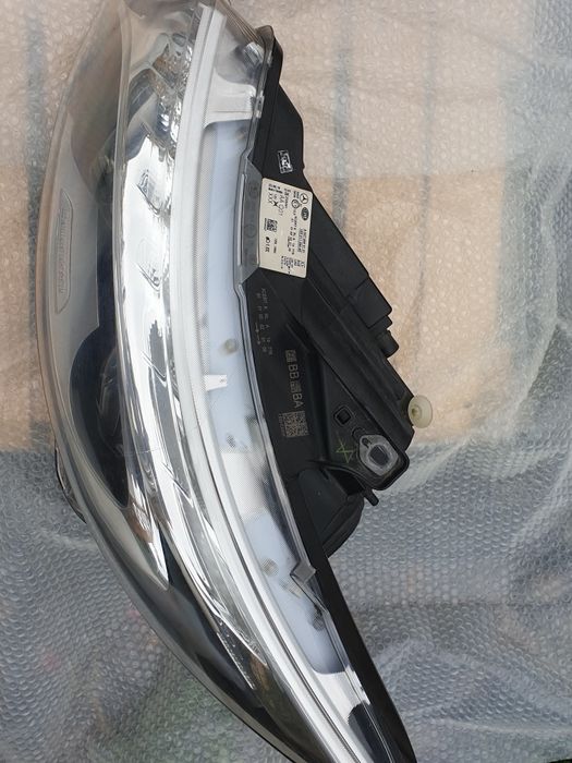 Set faruri led ils originale Mercedes w447  V clas