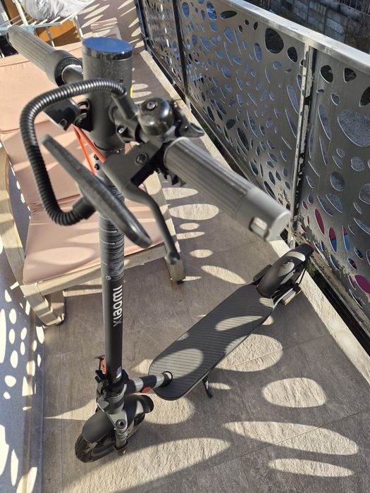 Trotineta electrica Xiomi Electric Scooter Elite 400w roti 10 inch