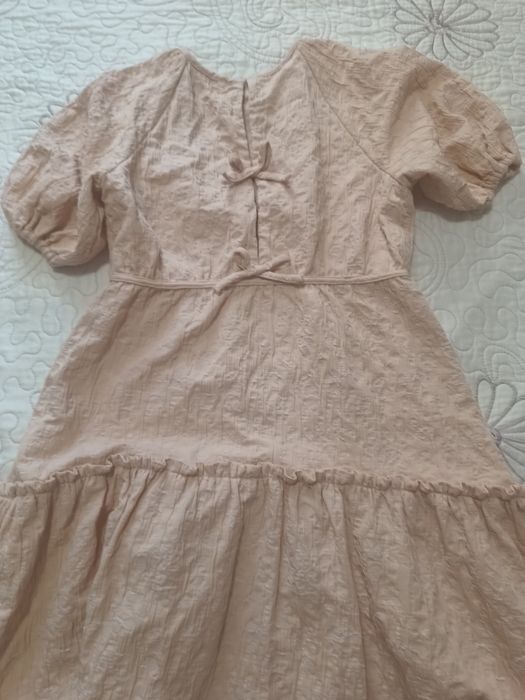 Рокля  на марката Зара