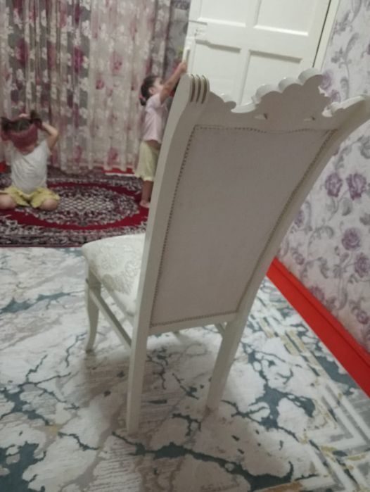 Стол стулияа сатылады