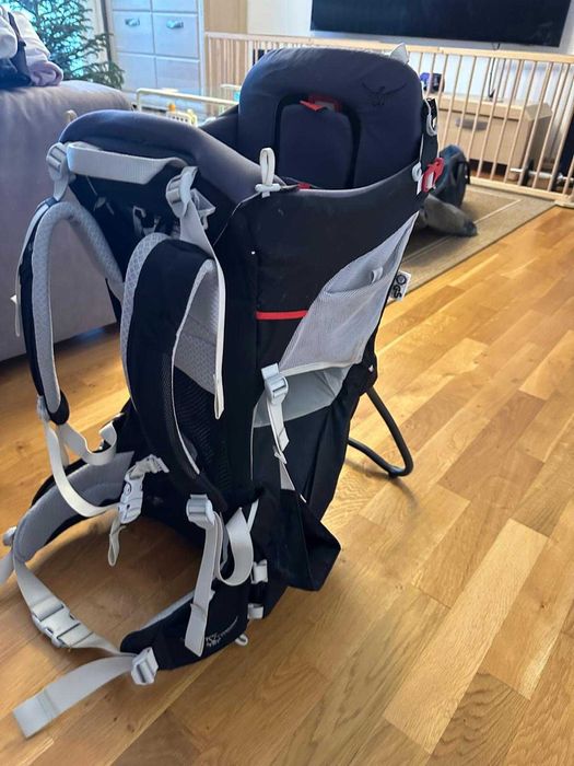 Rucsac port-bebe Osprey, stare excelentă.