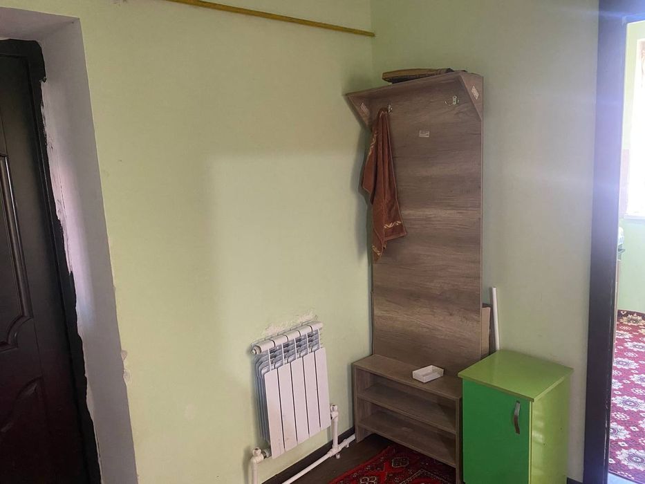 Pitnakda kvartira sotiladi