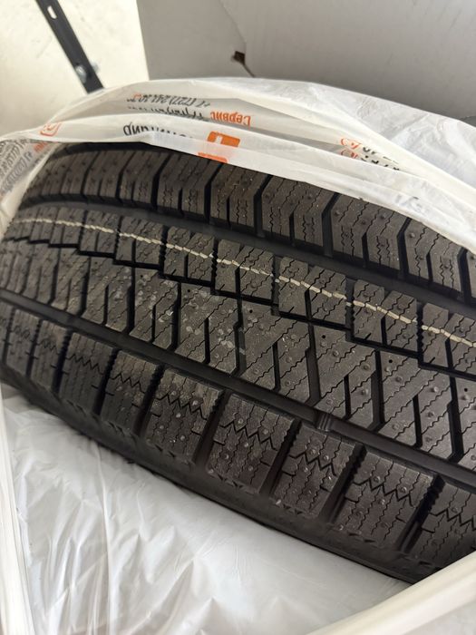 Bridgestone Blizzak Ice