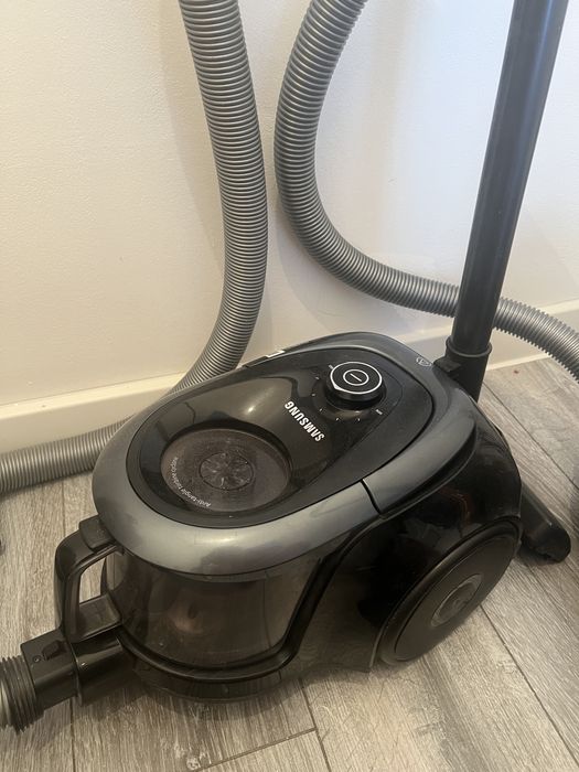 Продам пылесос Самсунг