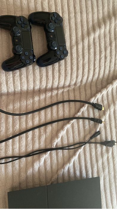 Продажа ps 4 fat версии