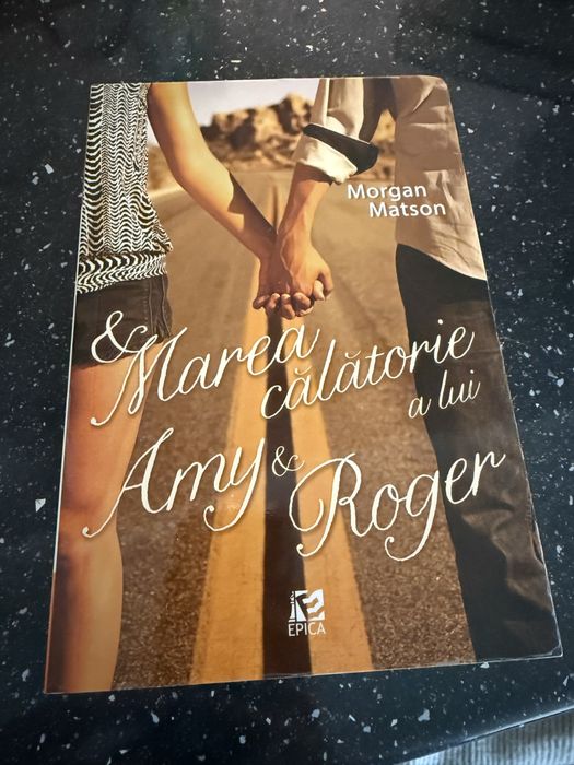 Carte “Marea calatorie a lui Amy&Roger”