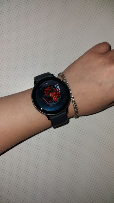 Продам часы Samsung Active 2