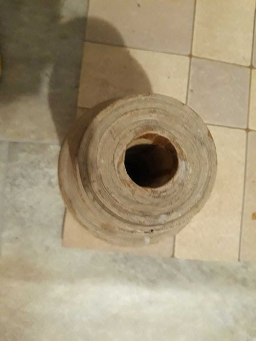 Продават се главини на каручка за декорация