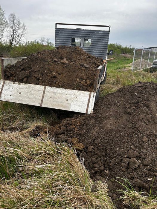 Sapaturi mecanizate ridicam moloz aducem la comanda agregate