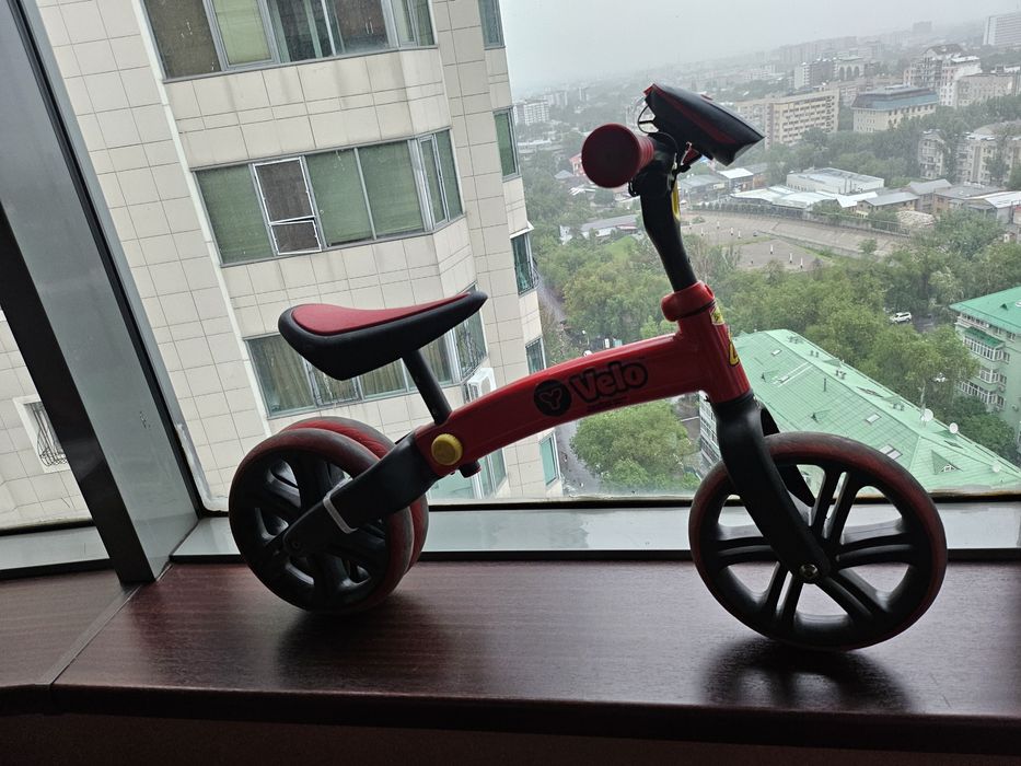 Беговел Yvolution YVelo Senior