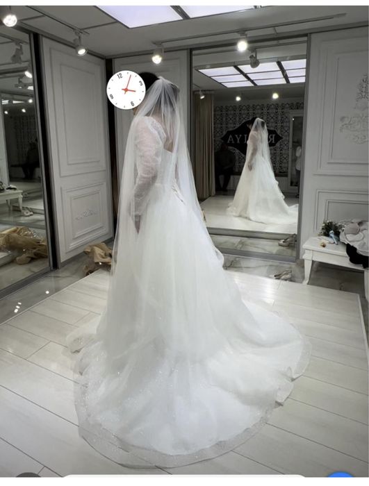 Свадебное платье