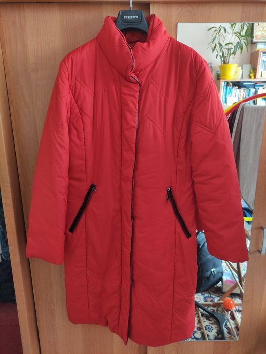Дълго червено яке М-L