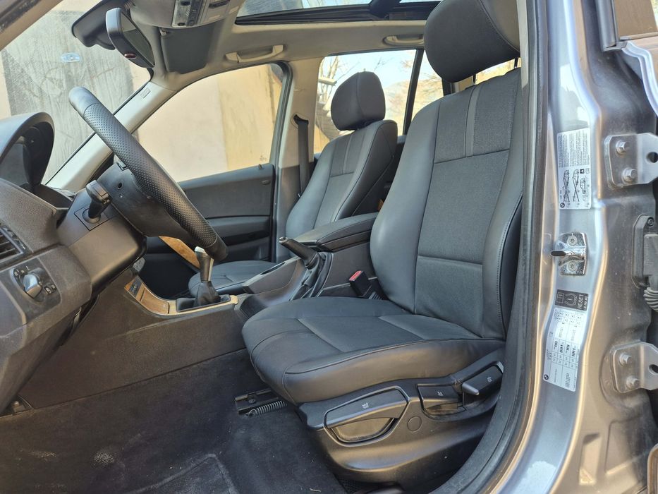 BMW X3 E83 2.0D 150кс панорама навигация ксенон ръчка НА ЧАСТИ!