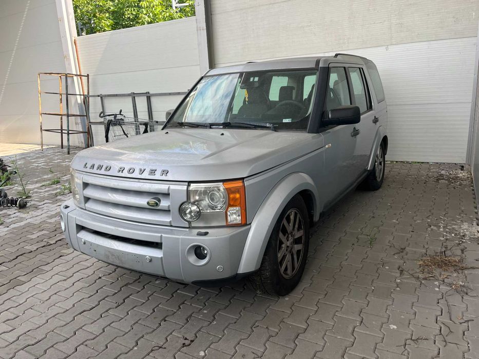 Dezmembrez Land Rover Discovery 3 gri argintiu 2,7 diesel automat an 2008