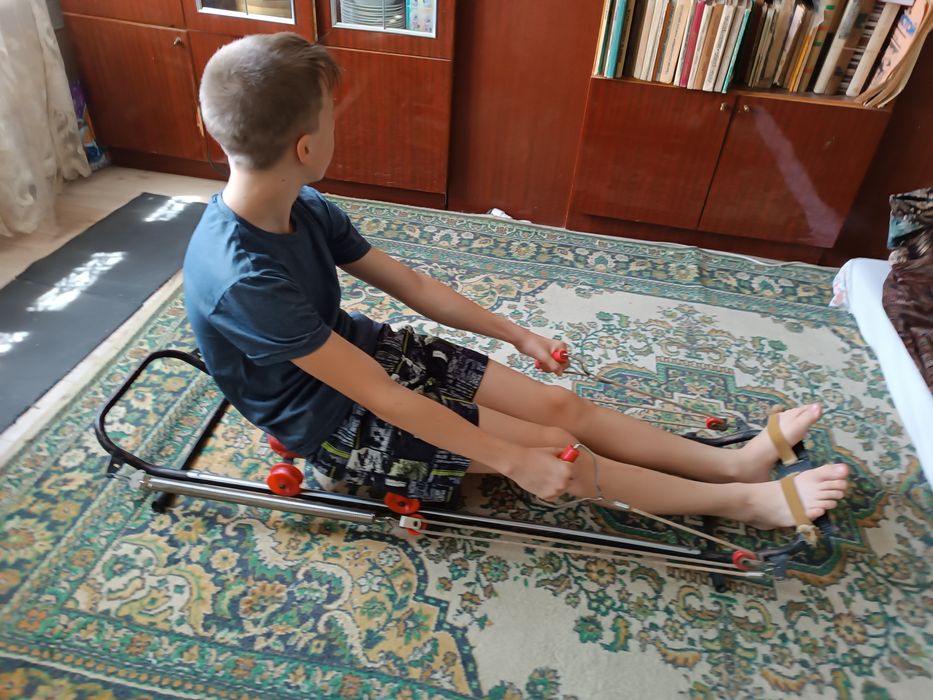 Продам спортивный тренажёр