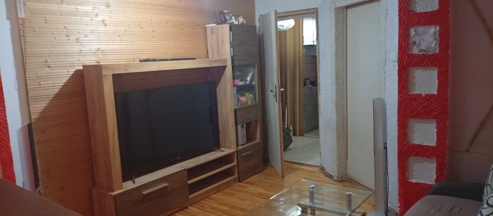 НАЕМ 800 евро. КАПАРО 400 евро.Бояна  2 стаен апартамент под наем