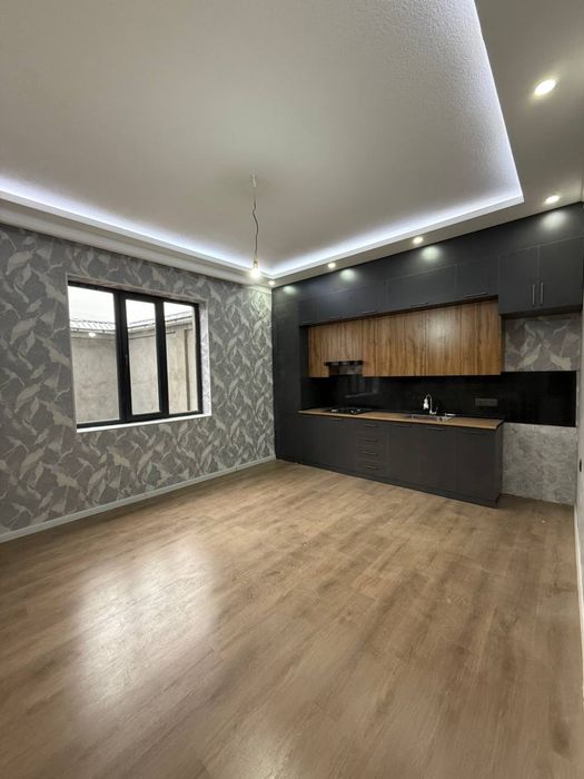 Уй сотилади уч  икки сотих