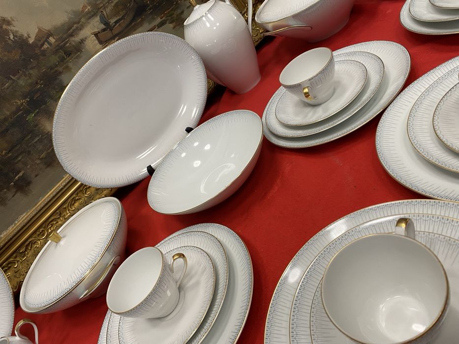 Немски порцеланов сервиз bavaria за кафе и за хранене