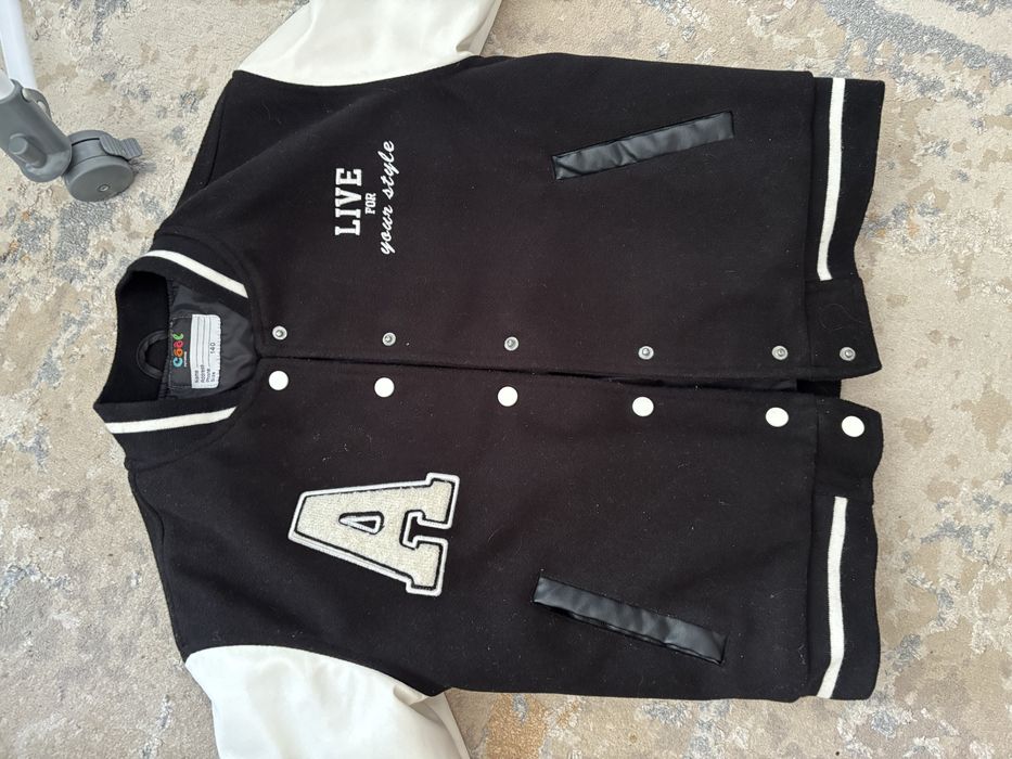 Куртка осенняя бомбер