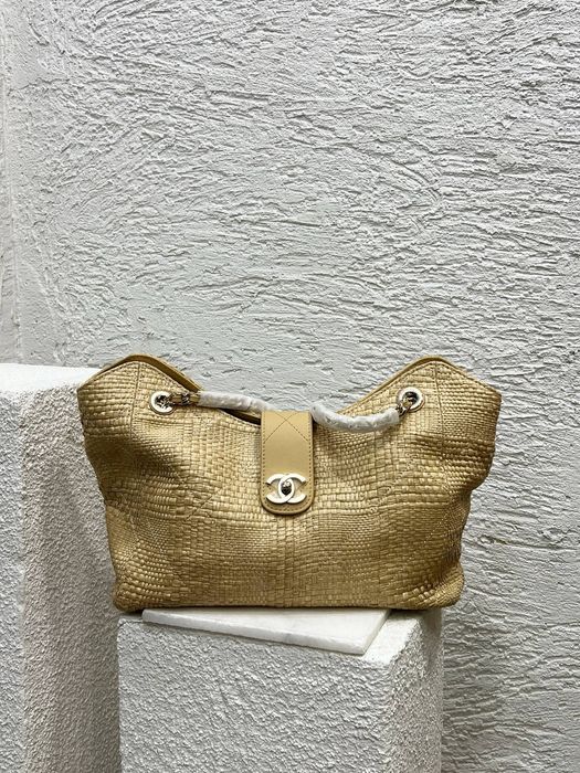 Chanel Cabas, Raphia tressé & métal