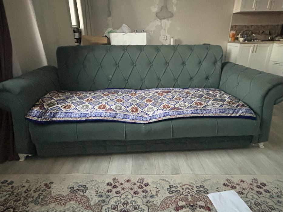 Отдам диван б/у бесплатно