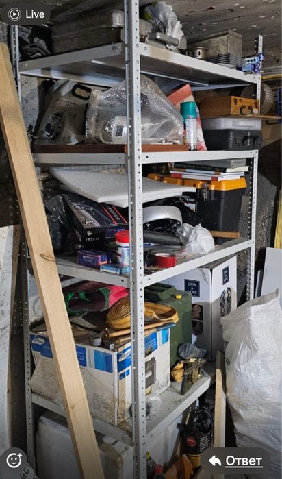 Продам металические стелажи