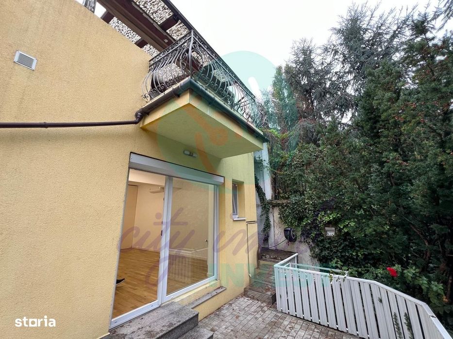 Apartament cochet cu gradină proprie – ultracentral, Piața Unirii