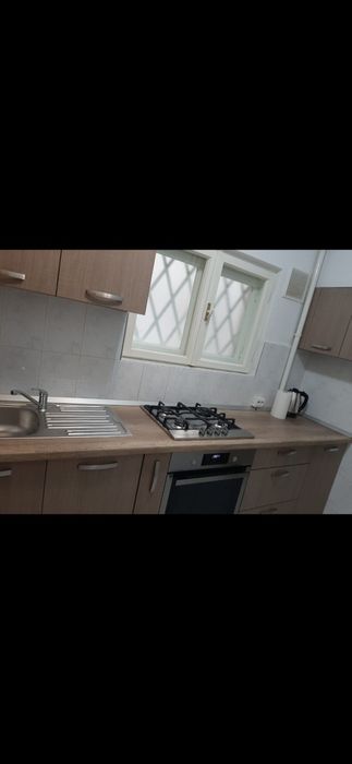 Proprietar inchiriez apartament 2 camere Piata Romana