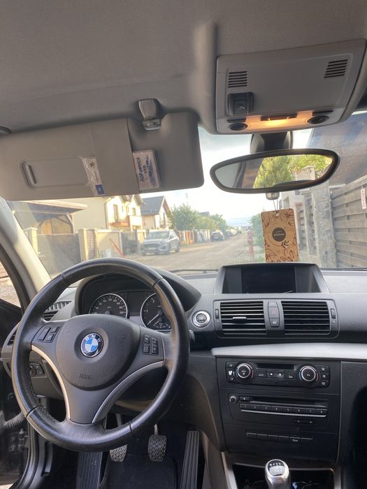 BMW 1 Series 2011 — imagine 4