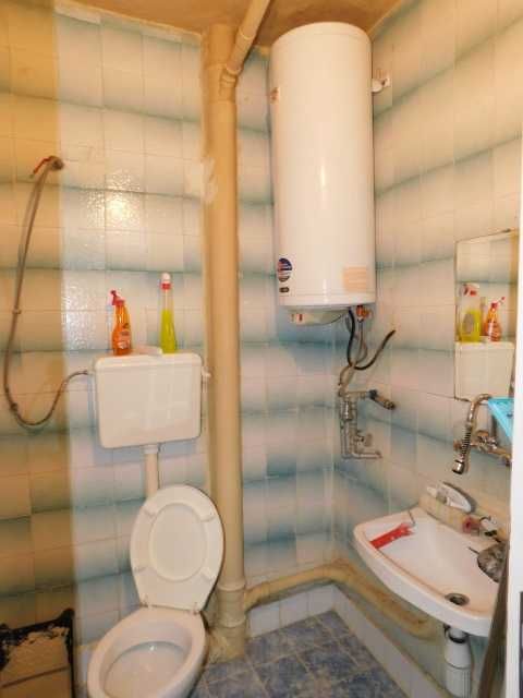 Дава се под наем Едностаен апартамент в Търговище, Център - 42 кв.м за 204 € - Снимка #10