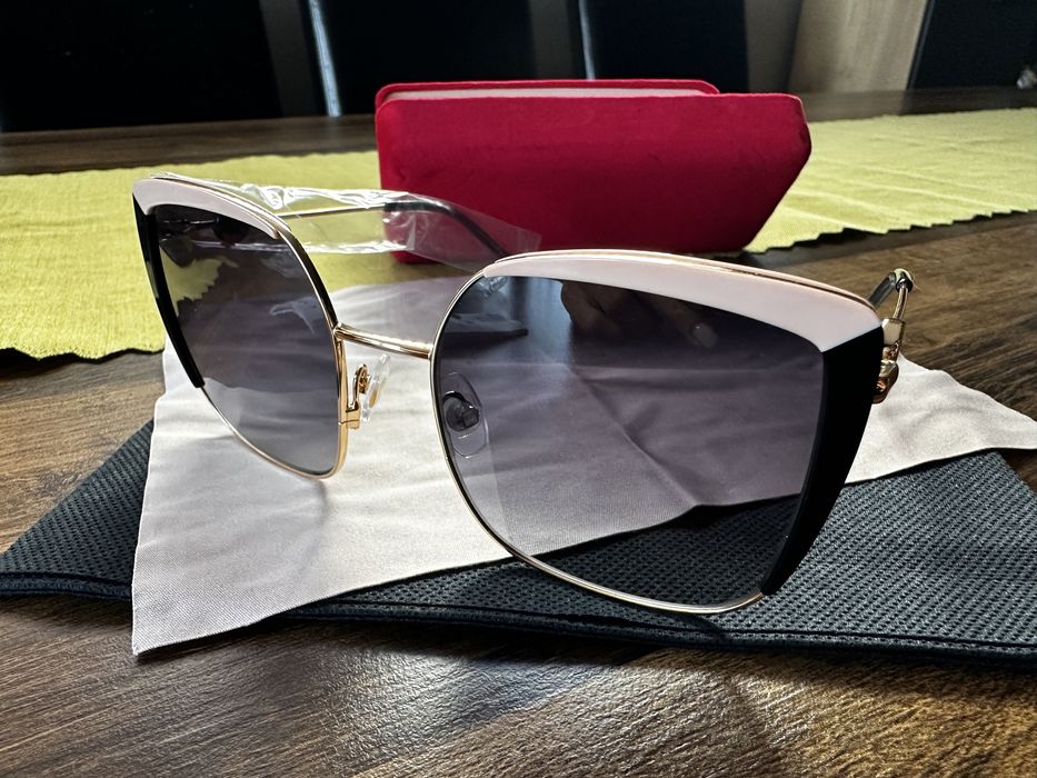 Слънчеви очила Carolina Herrera