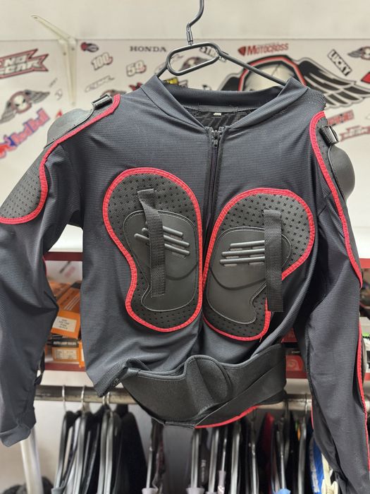 Ризница за колоездене и мотокрос FOX