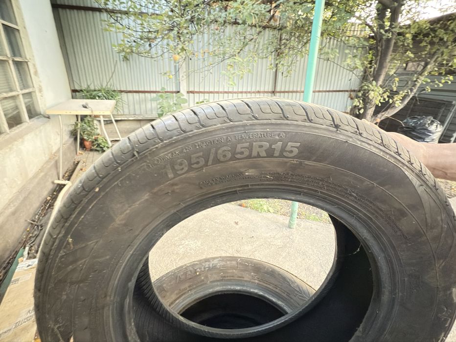 Продам шины летнии