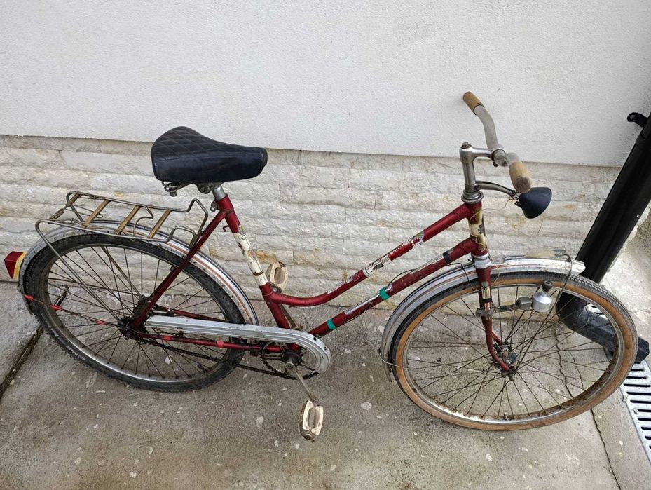 Vând bicicletă 200 lei