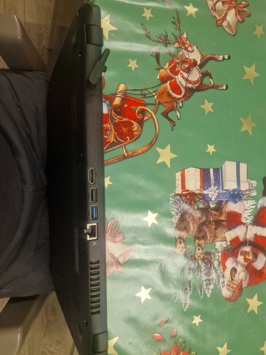 Acer Aspire ES1 -523 -88m3