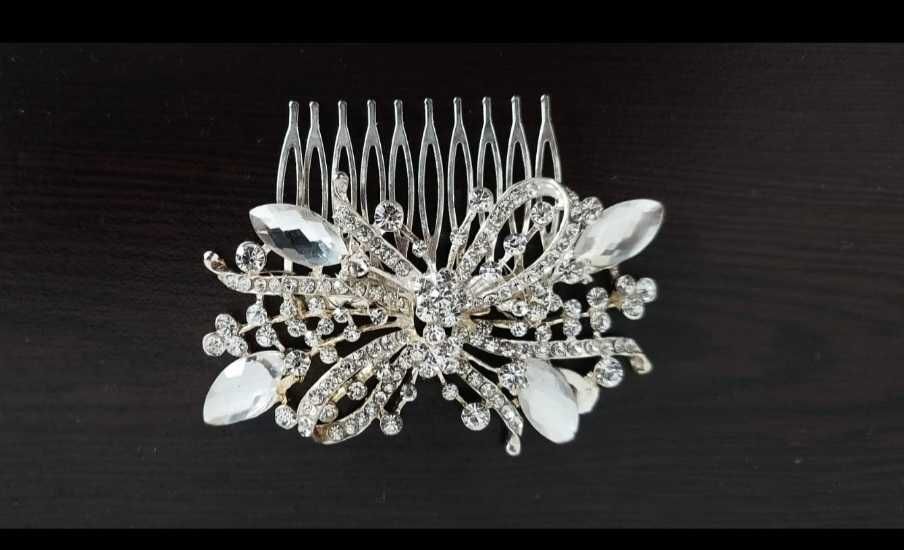 Булчинска рокля плюс воал и аксесоари