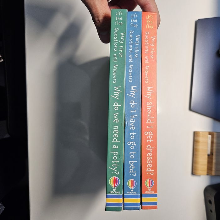 Carți copii cu ferestre Osborne