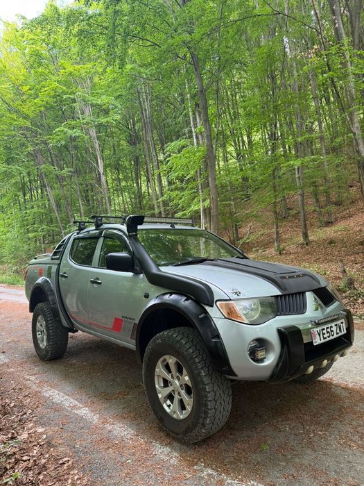 Mitsubishi L200
