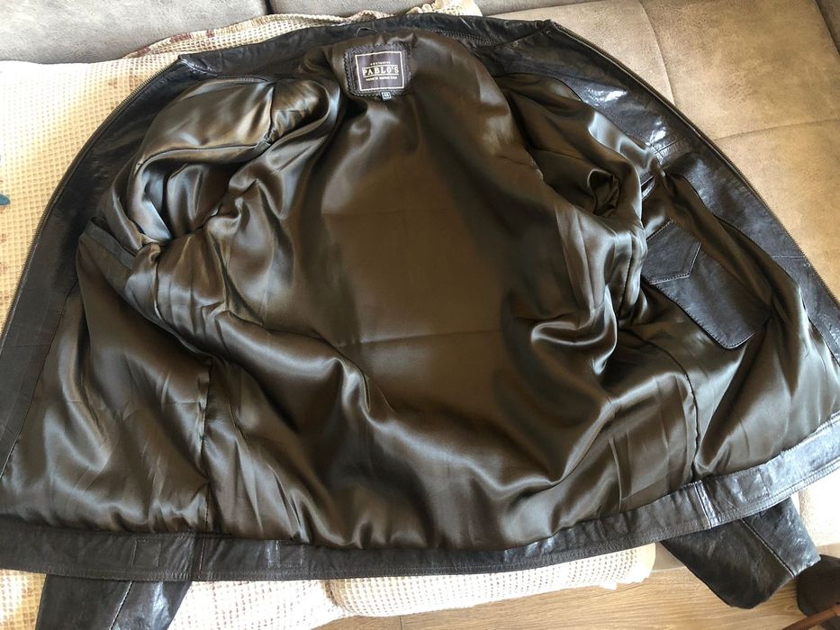 Мужская натур.кожаная куртка 48 р.