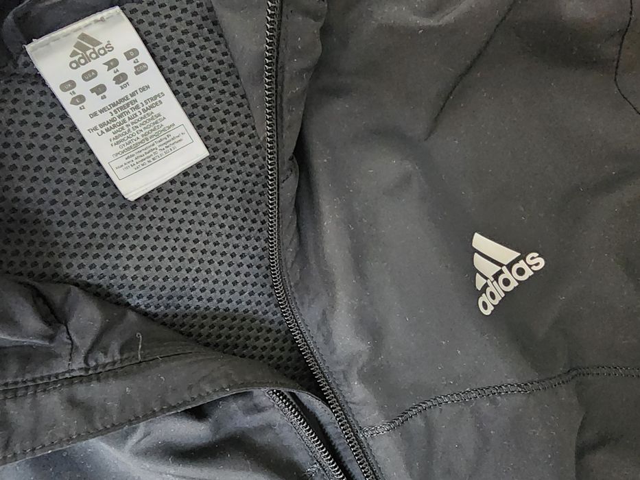 мастерка , ветровка S adidas