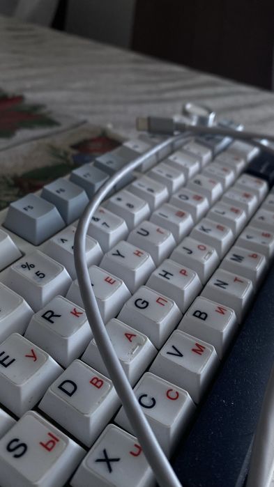 Клавиатура AULA F75 белый