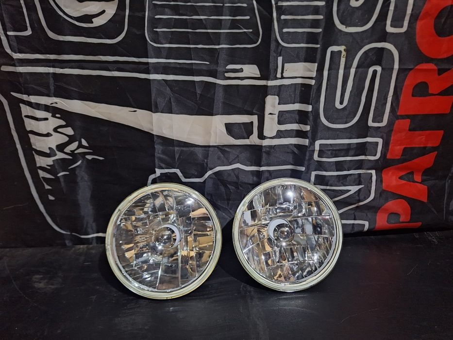 Фары. Поворотники.  Габариты.  Ниссан Патрол у60 у61