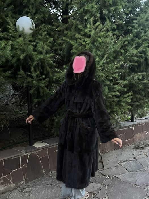 Продам шубу в отличном состоянии