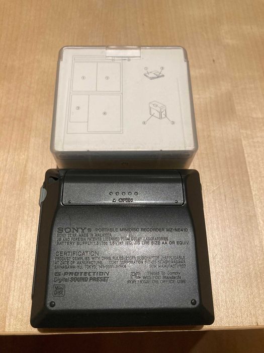 Sony MZ-NE410 Net MD Walkman