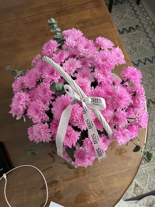 Продам цветы  15000