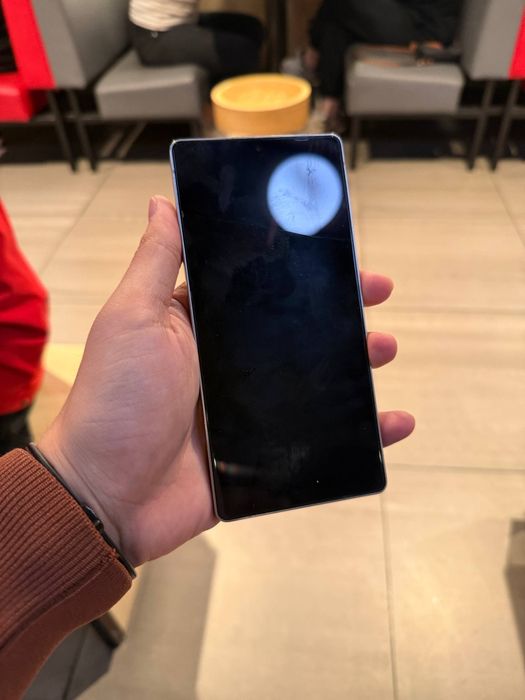 Продам свой собственный телефон Samsung S25 Ultra