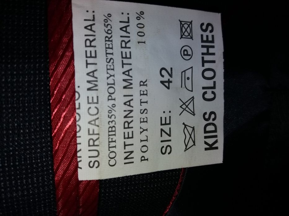 Костюмы новые 42ри44р