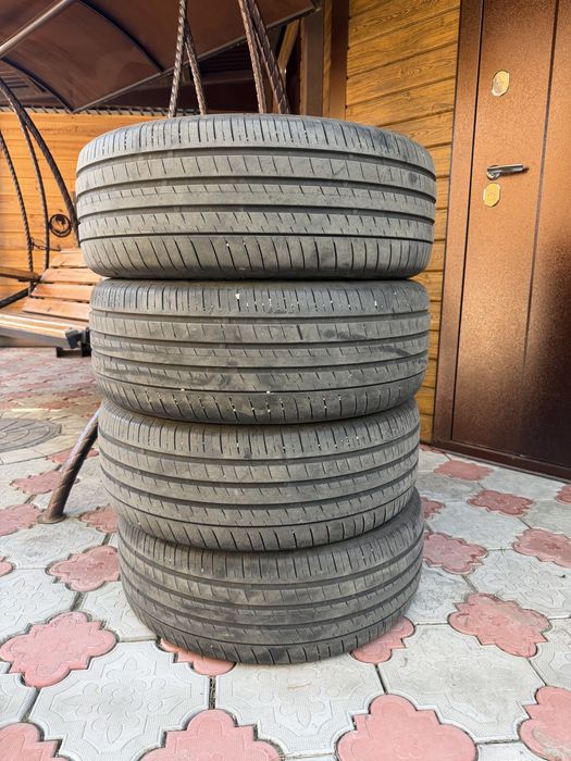 Шины летние на 18