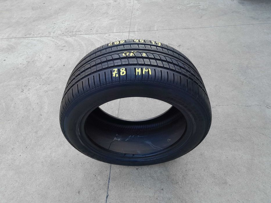O anvelopa vara 285 45 19 pirelli p zero rosso profil de 7,8 mm